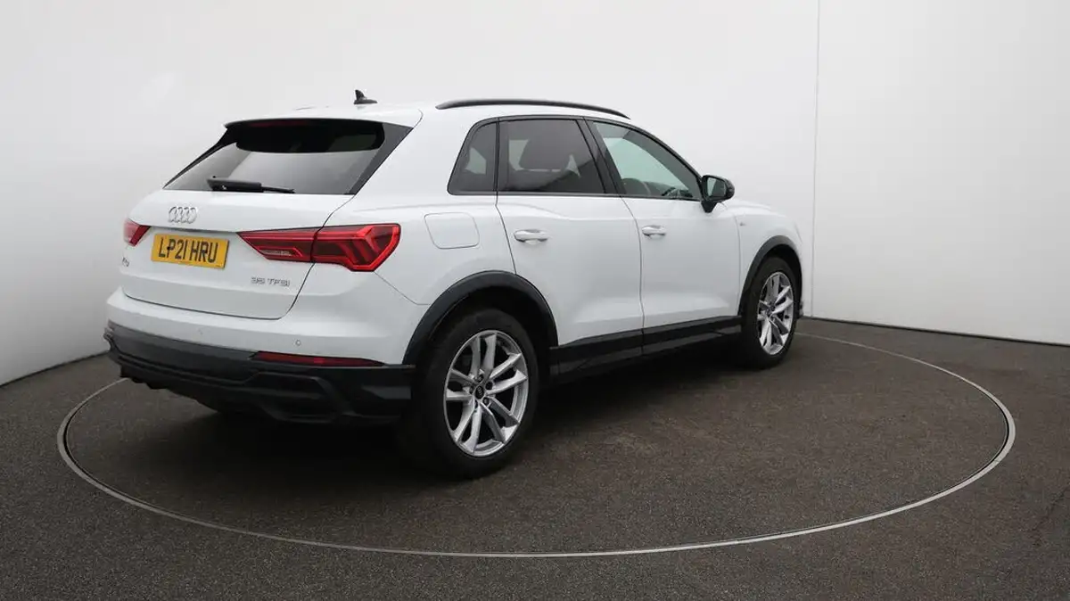 2021-audi-q3-15-35-tfsi-black-edition-codcomfort-sound-pack-station-wagon-big-47