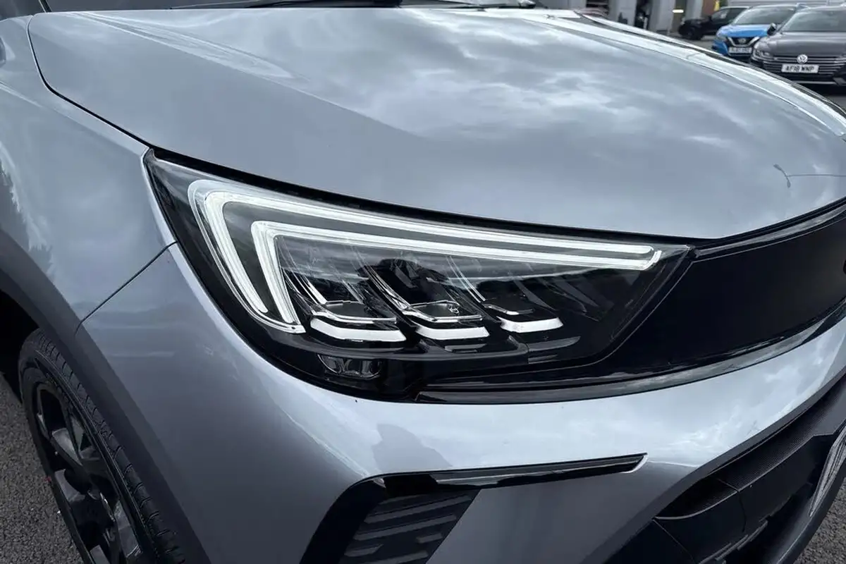 2022-vauxhall-crossland-12-gs-line-110ps-big-8