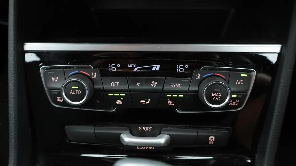2020-bmw-2-series-20-220i-se-189bhp-big-12