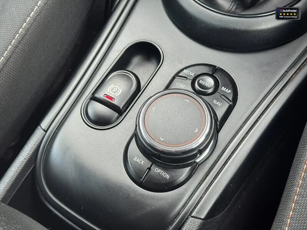 2018-mini-countryman-15-cooper-ss-auto-big-24