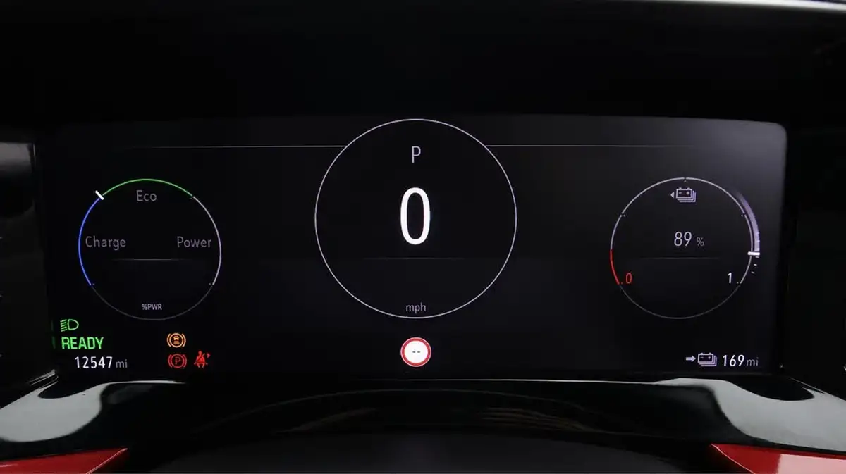 2023-vauxhall-mokka-e-gs-big-10