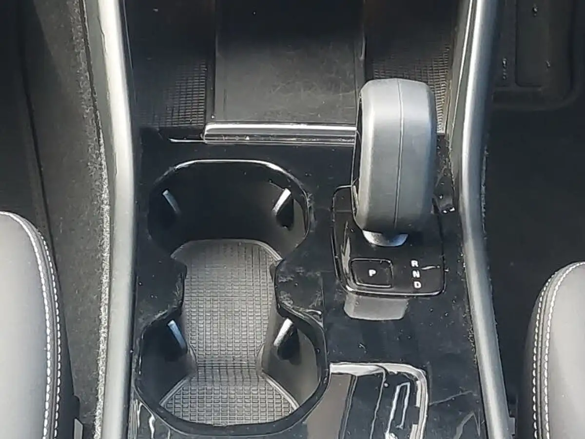 2022-volvo-xc40-e-recharge-plus-228bhp-big-12