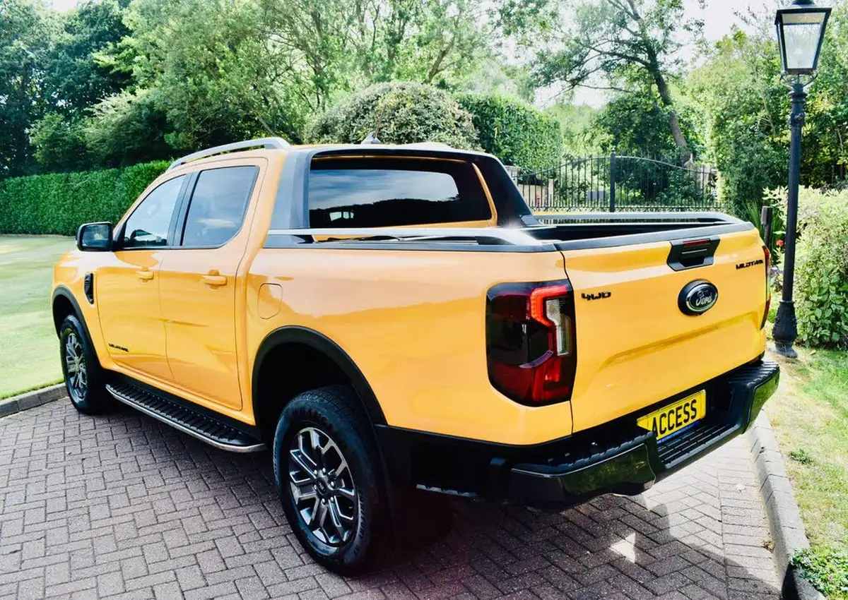 2024-ford-ranger-20-ecoblue-wildtrak-double-cab-205pseu6d-big-7