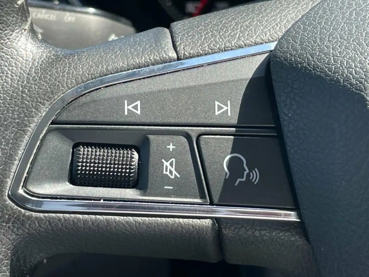 2019-seat-ibiza-10-mpi-se-technology-big-25
