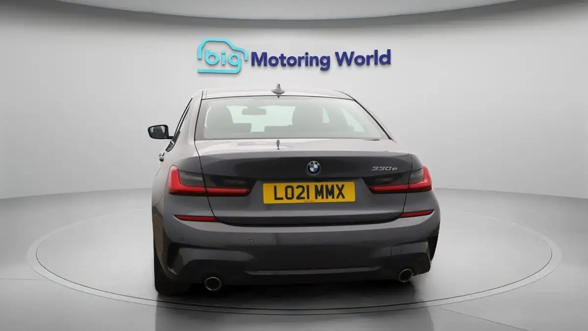2021-bmw-3-series-20-330e-m-sport-tech-packpro-pack-saloon-4d-big-6