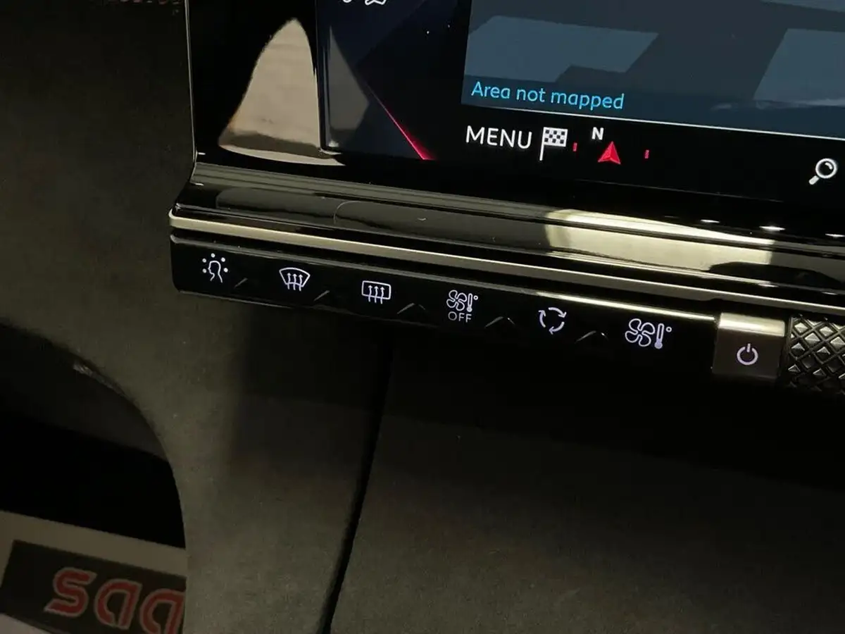 2019-ds-ds-7-crossback-20bluehdi-performance-line-big-48
