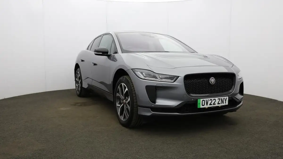 2022-jaguar-i-pace-ev400-hse-black-big-37