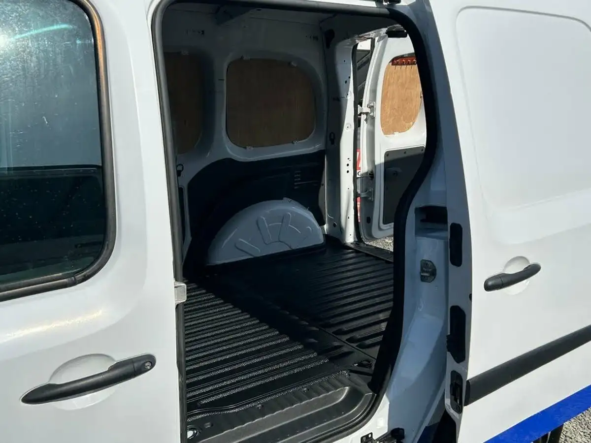 2020-nissan-nv250-15dci-acenta-l1-80bhp-big-15