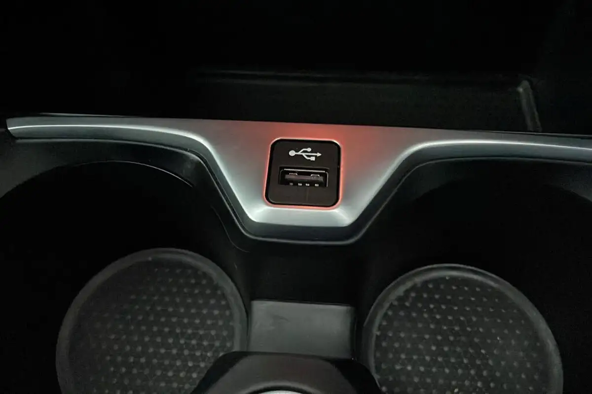 2023-bmw-2-series-15-218i-m-sport-coupe-4d-dct-big-21