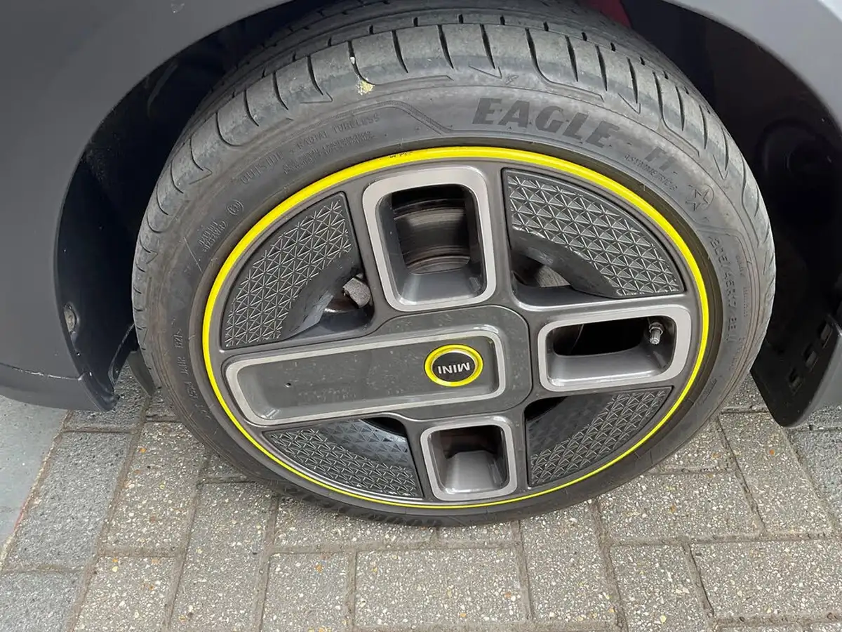2021-mini-cooper-e-cooper-s-2-big-46