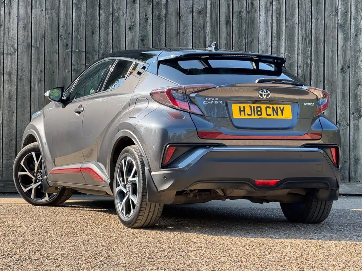 2018-toyota-c-hr-18-vvt-i-dynamic-big-11