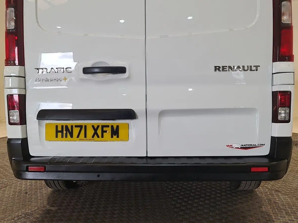 2021-renault-trafic-20dci-ll30-energy-120-business-panel-big-19