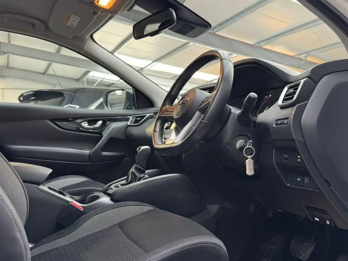 2019-nissan-qashqai-13-dig-t-acenta-premium-160ps-dct-big-16