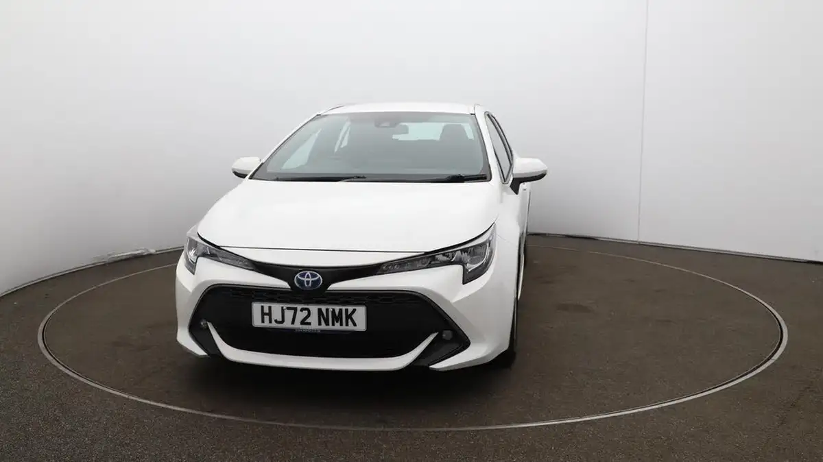 2022-toyota-corolla-18-vvt-i-icon-120bhp-spare-wheel-touring-sports-5d-big-39