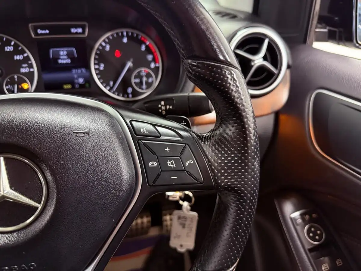 2014-mercedes-benz-b-class-18-cdi-b180-sport-big-32