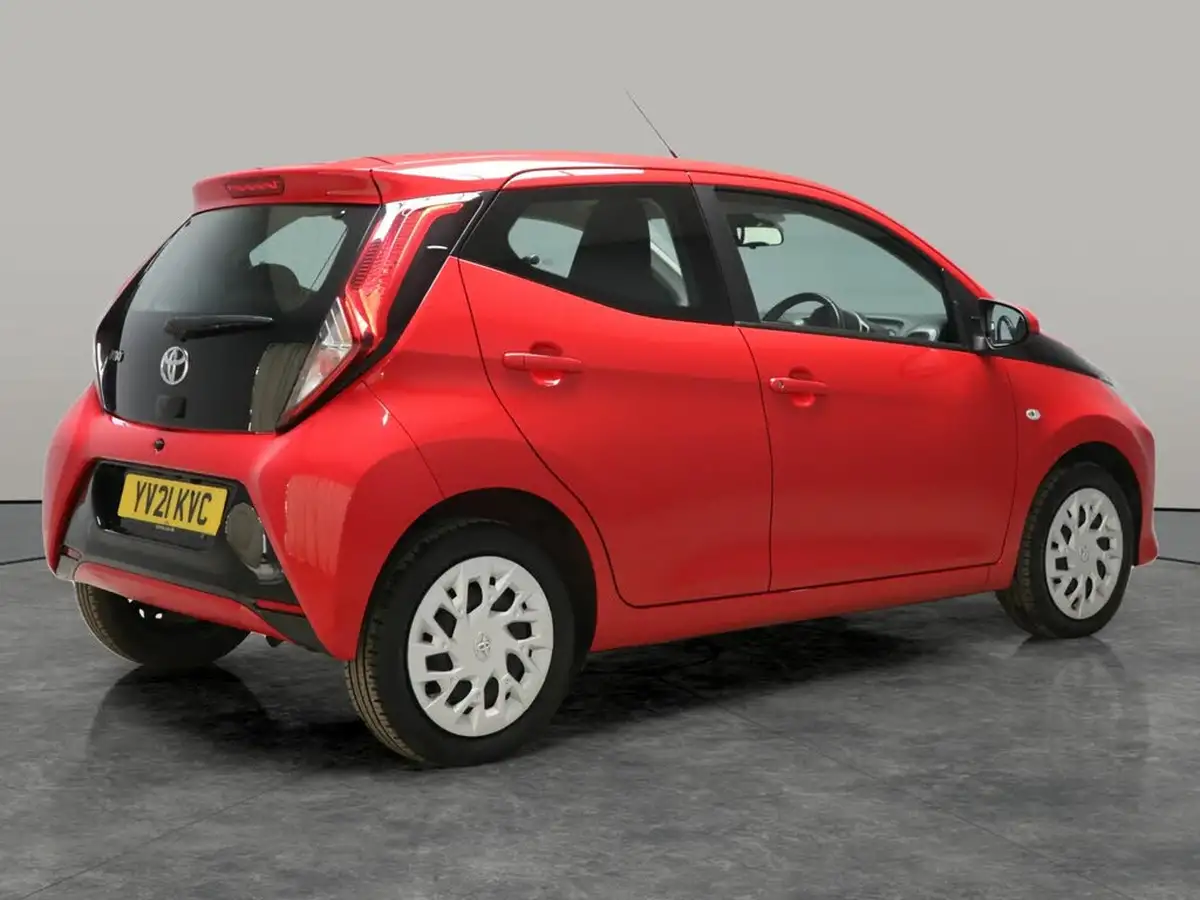 2021-toyota-aygo-10-vvt-i-x-play-tss-big-12