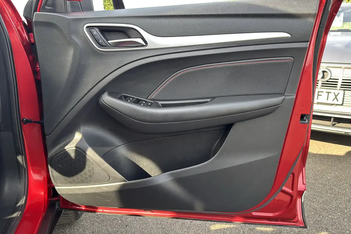 2022-mg-zs-suv-15-vti-tech-excite-big-21