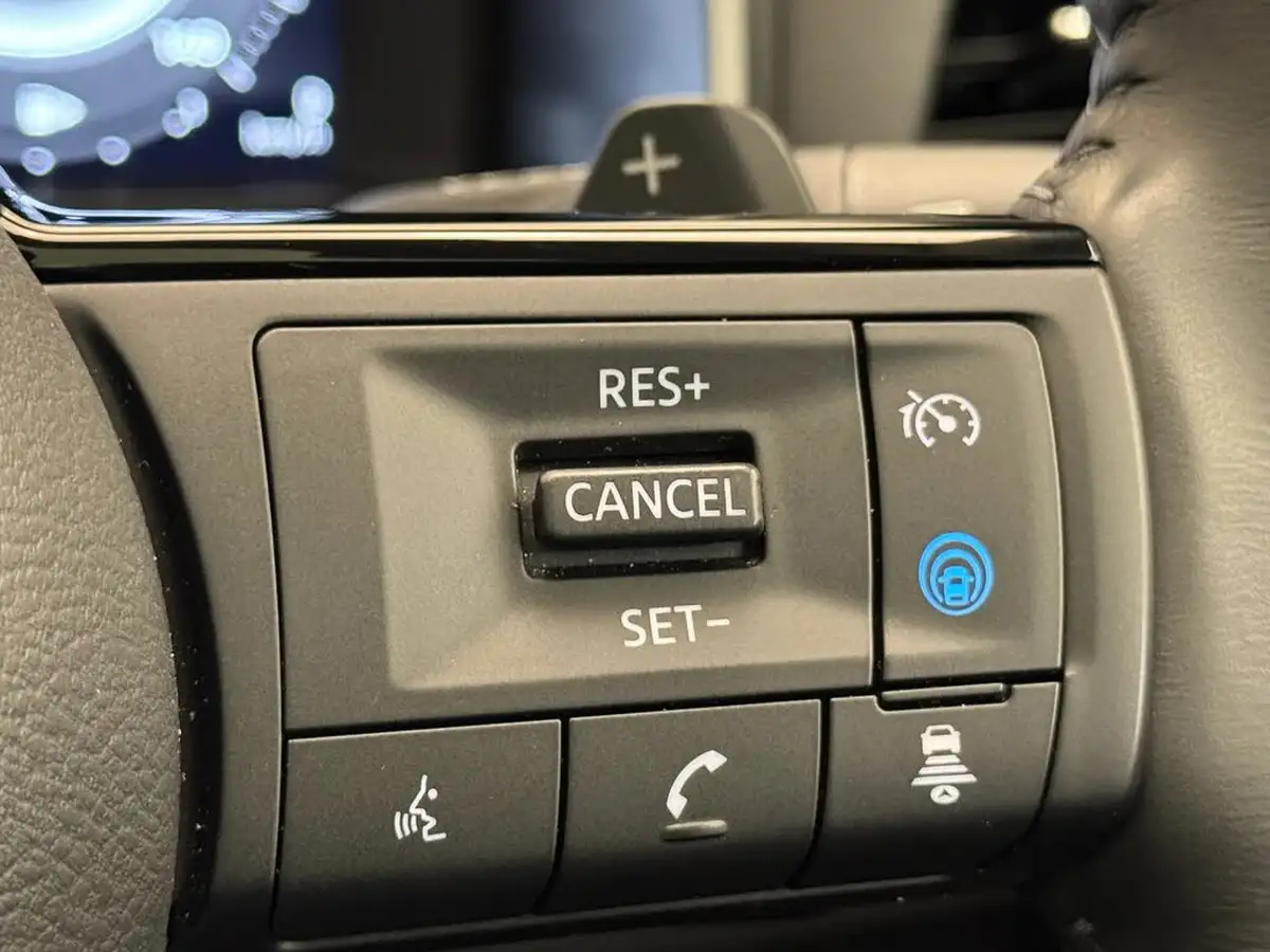 2024-nissan-qashqai-13-dig-t-n-connecta-158ps-mild-hybrid-glass-roof-pack-xtronic-big-23