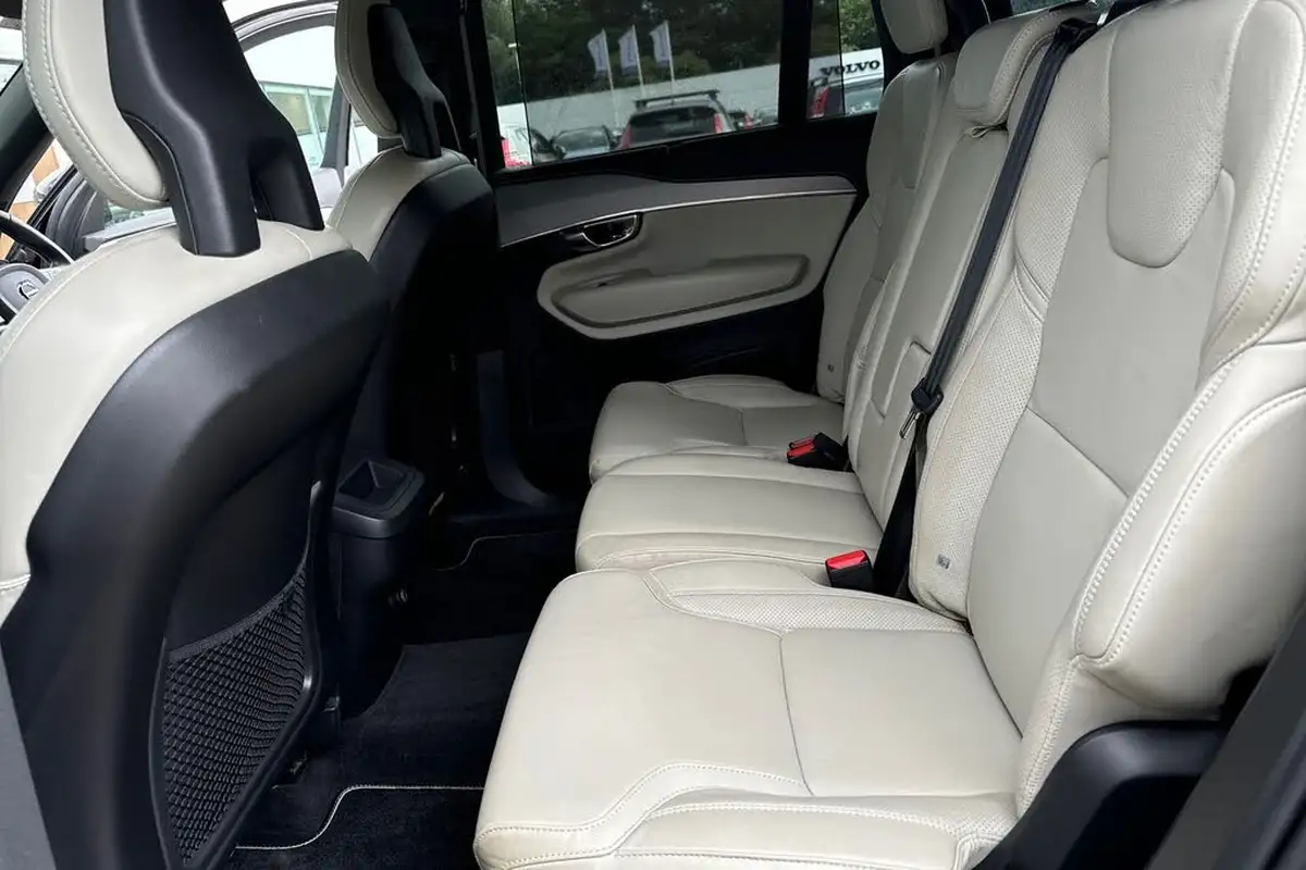 2019-volvo-xc90-20td-b5-r-design-pro-big-15