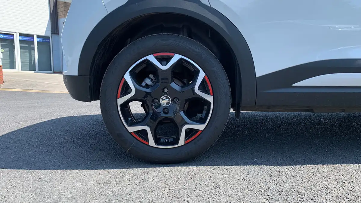 2024-vauxhall-mokka-12-gs-130ps-auto-big-15