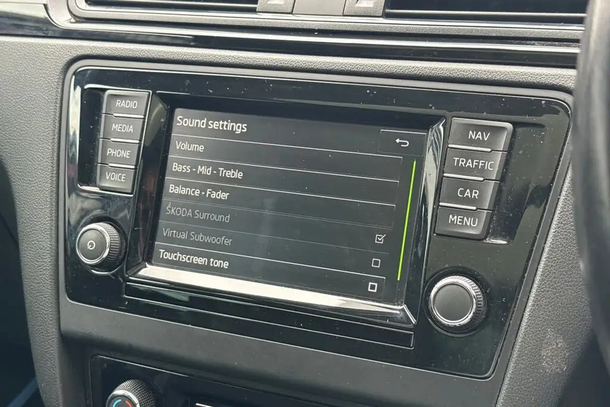 2017-skoda-rapid-spaceback-12-tsi-se-sport-big-46