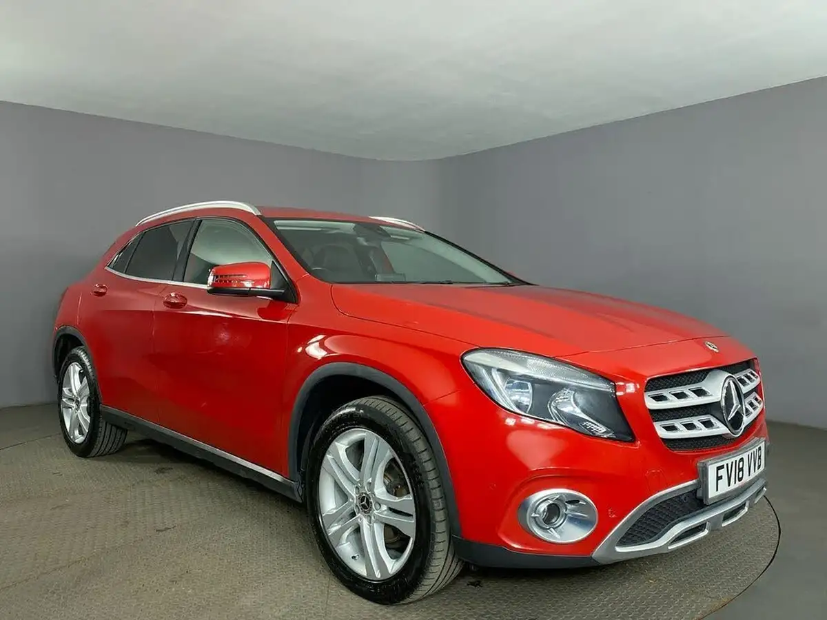 2018-mercedes-benz-gla-class-21d-gla-220d-sport-177ps-executivess-big-0