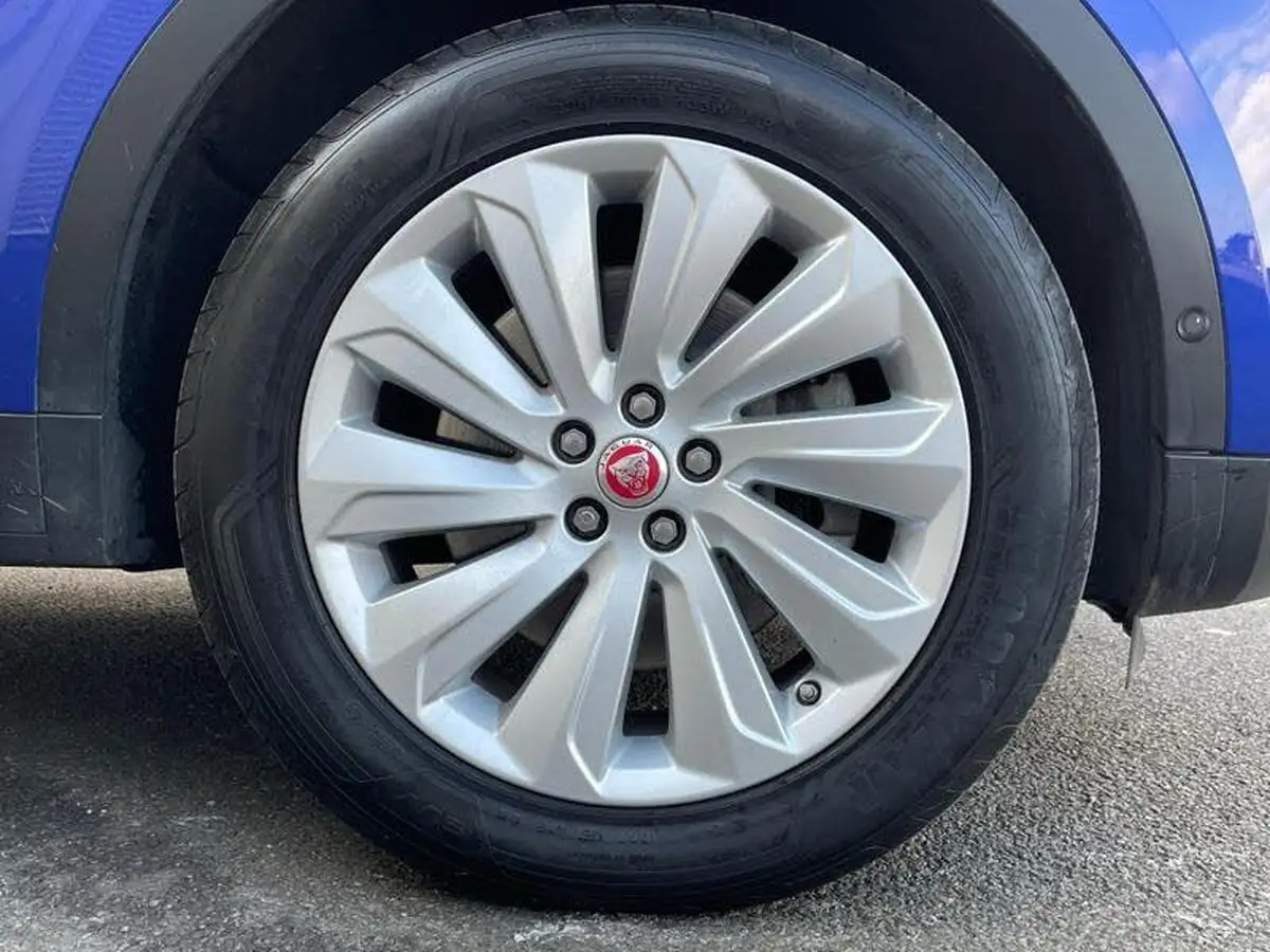 2019-jaguar-e-pace-20-i4-se-200ps-big-9