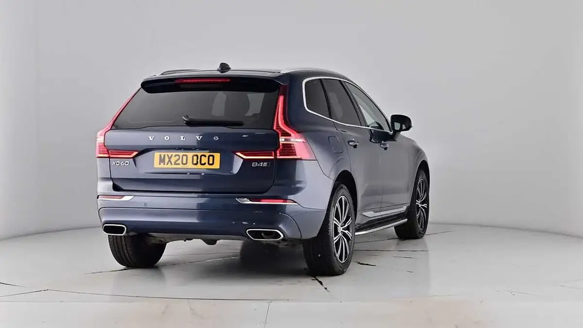 2020-volvo-xc60-20td-b4-inscription-expression-big-77