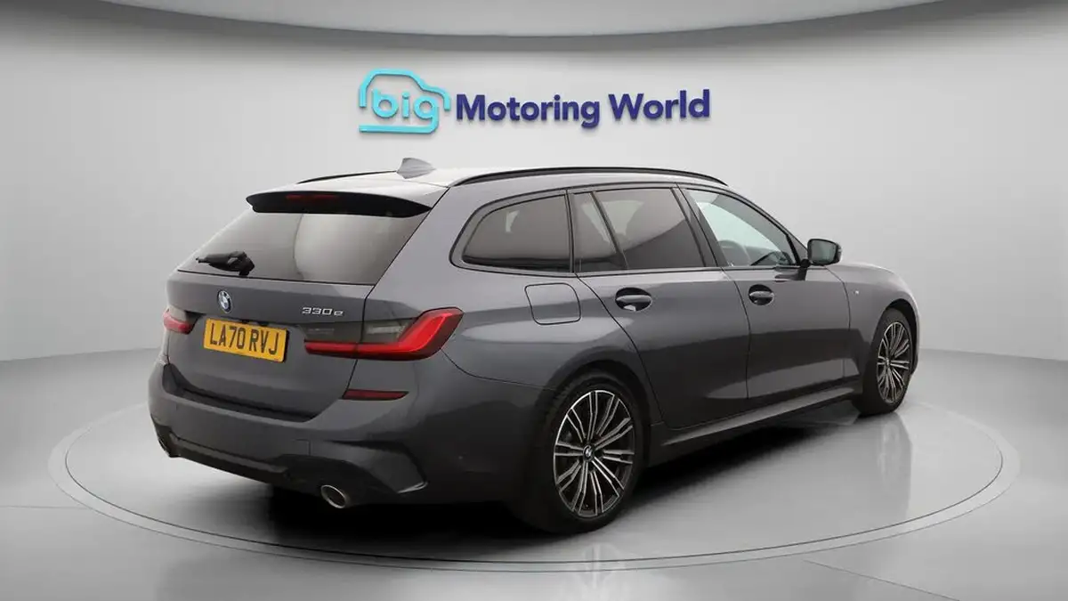 2021-bmw-3-series-20-330e-m-sport-touring-5d-big-7