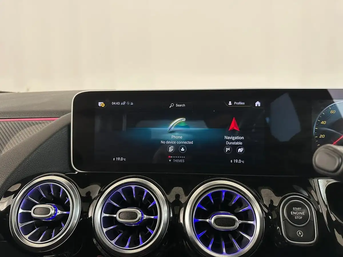 2020-mercedes-benz-b-class-13-b200-amg-line-premium-plus-big-43