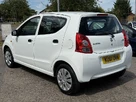 2011-suzuki-alto-10-sz2-small-3