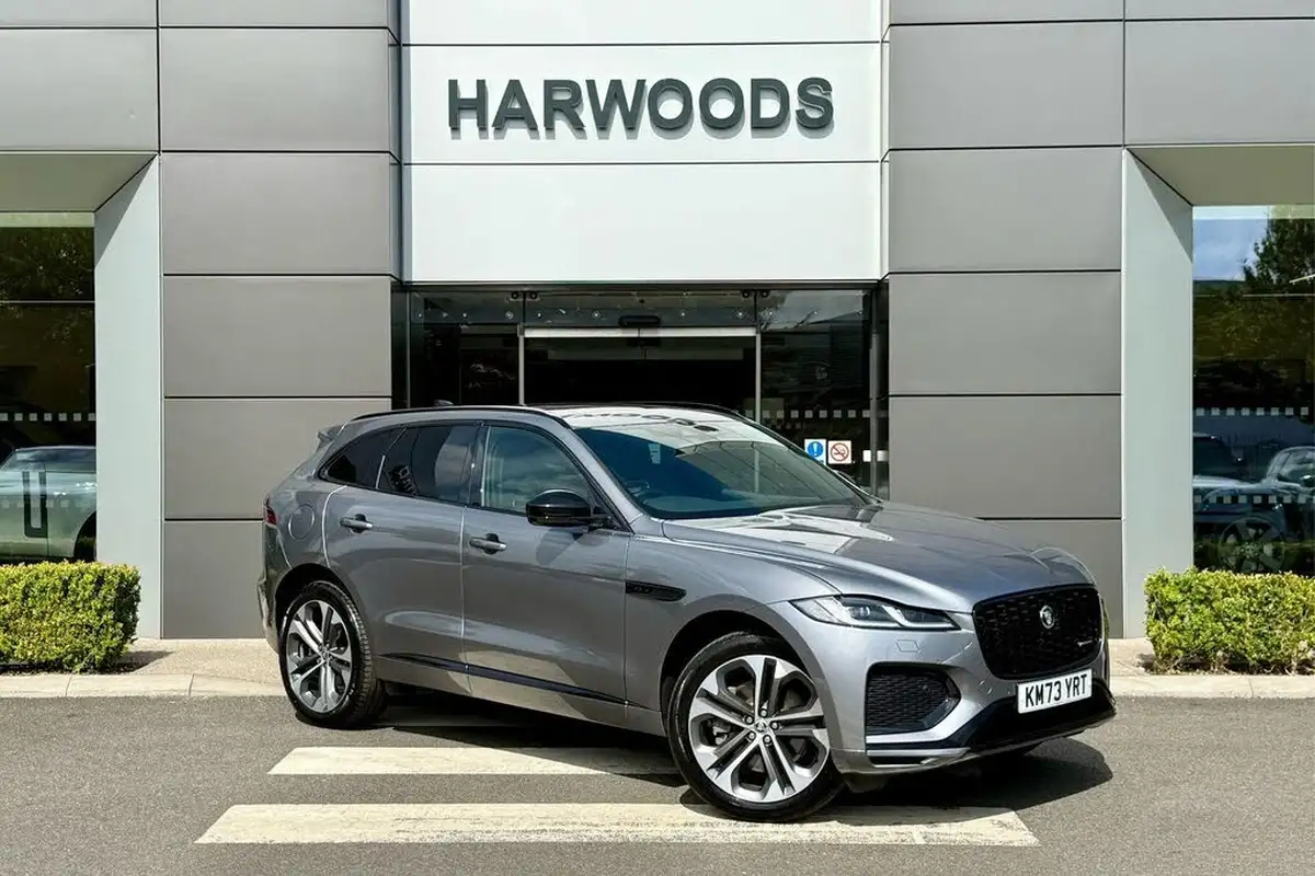 2023-jaguar-f-pace-30-d300-r-dynamic-hse-black-big-0