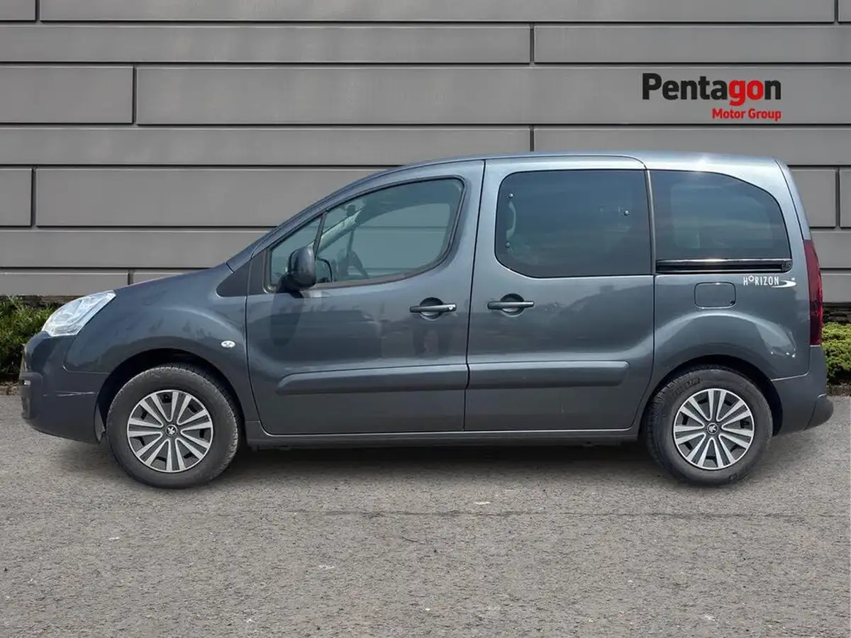 2018-peugeot-partner-big-13