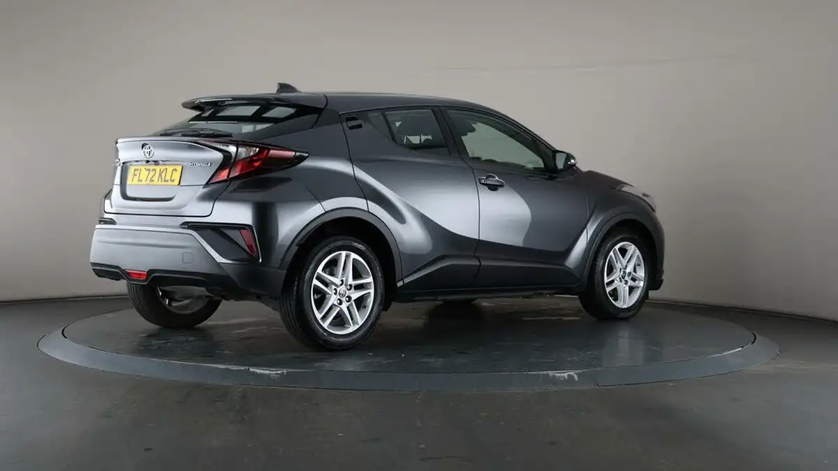 2022-toyota-c-hr-18-vvt-i-icon-big-64