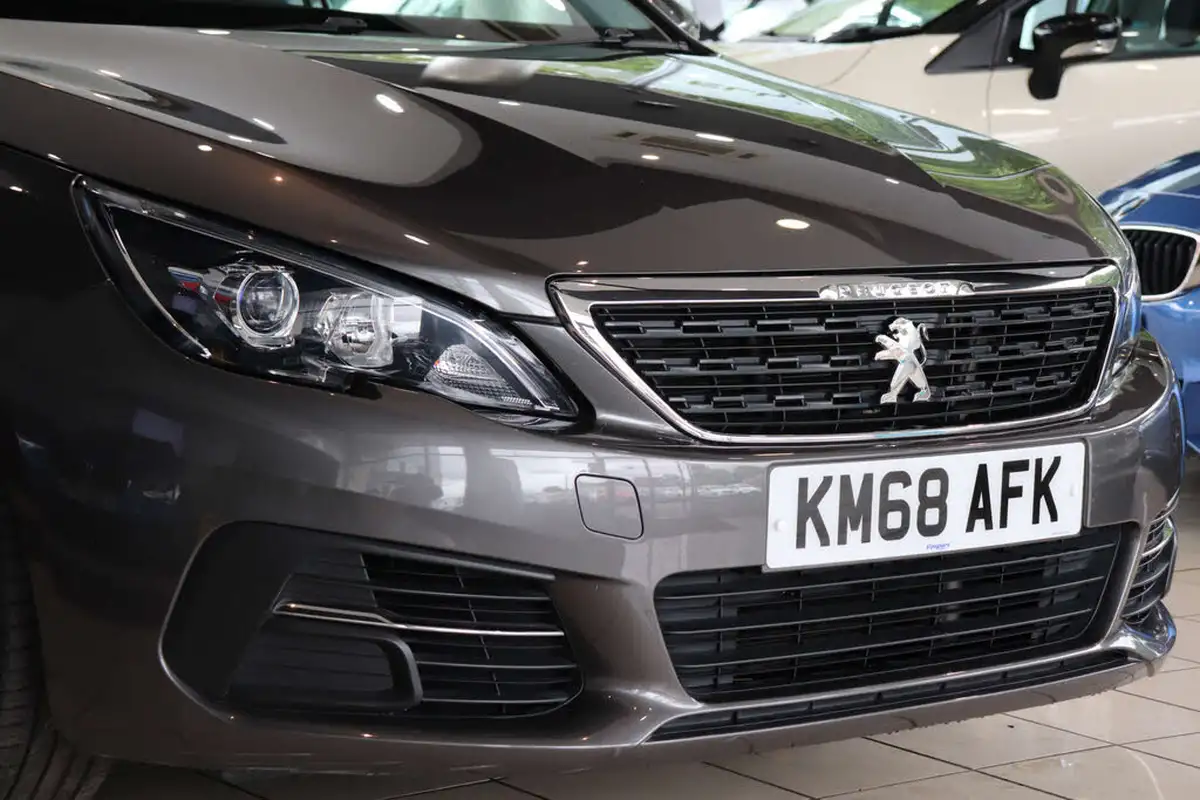 2018-peugeot-308-sw-15-bluehdi-active-15-bluehdi-130bhp-big-61