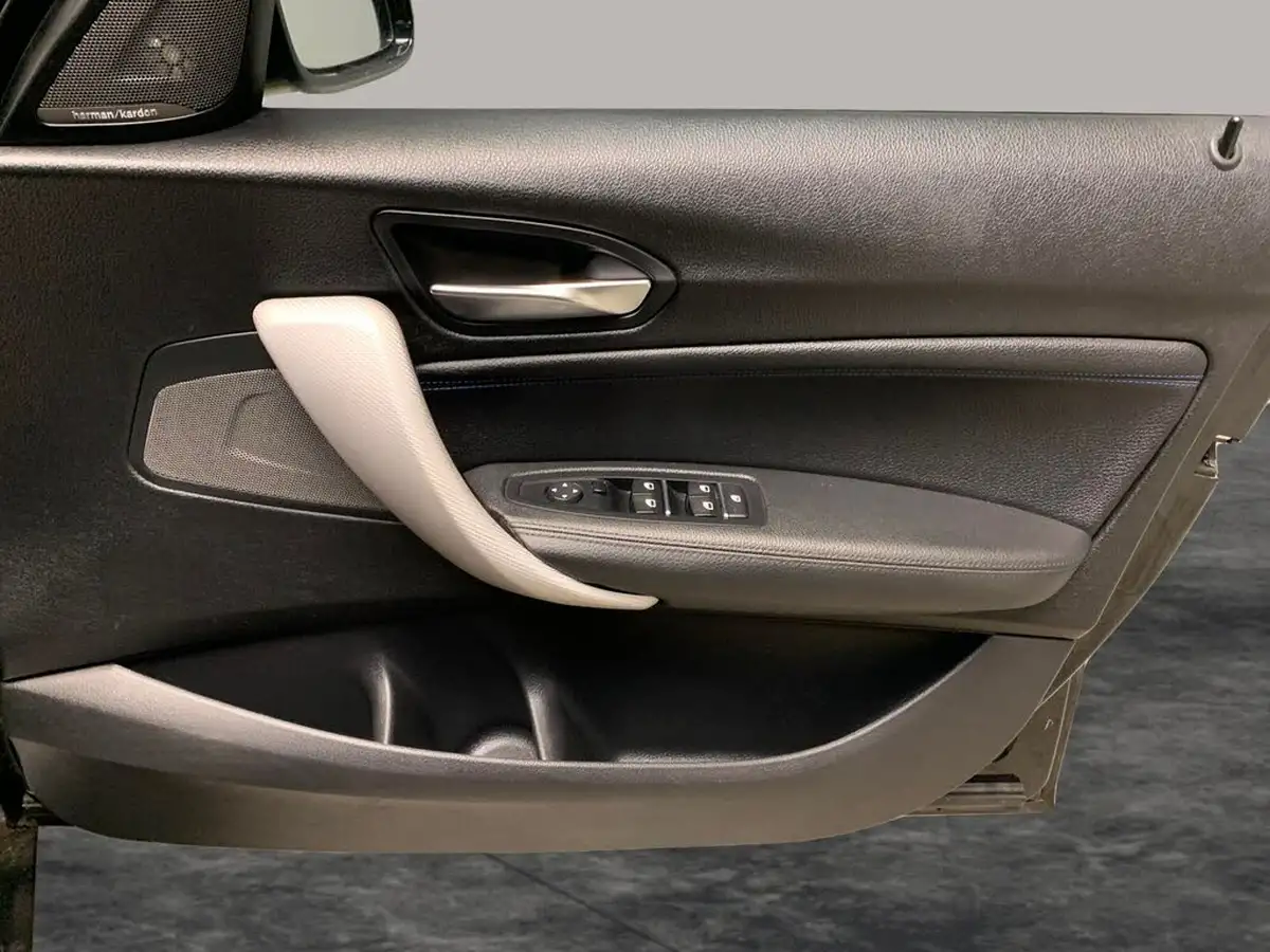 2019-bmw-1-series-15-118i-m-sport-shadow-edition-5d-big-35
