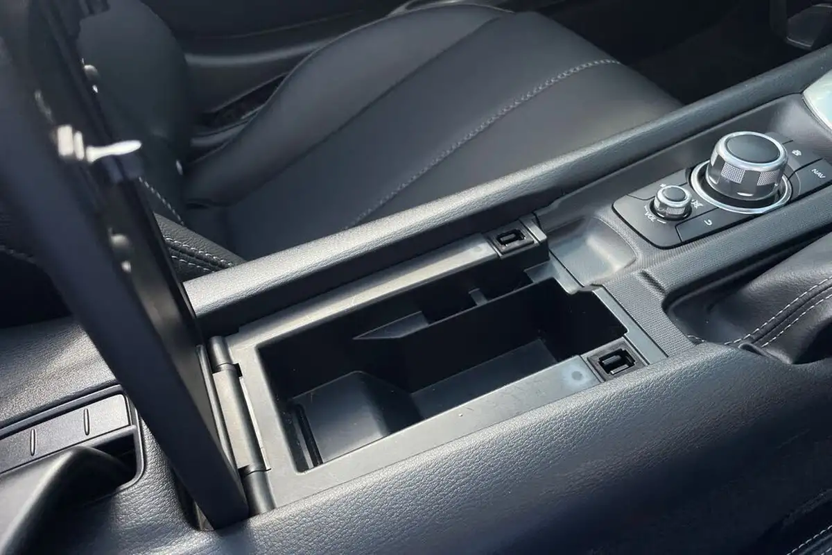 2021-mazda-mx-5-15-sport-convertible-big-35