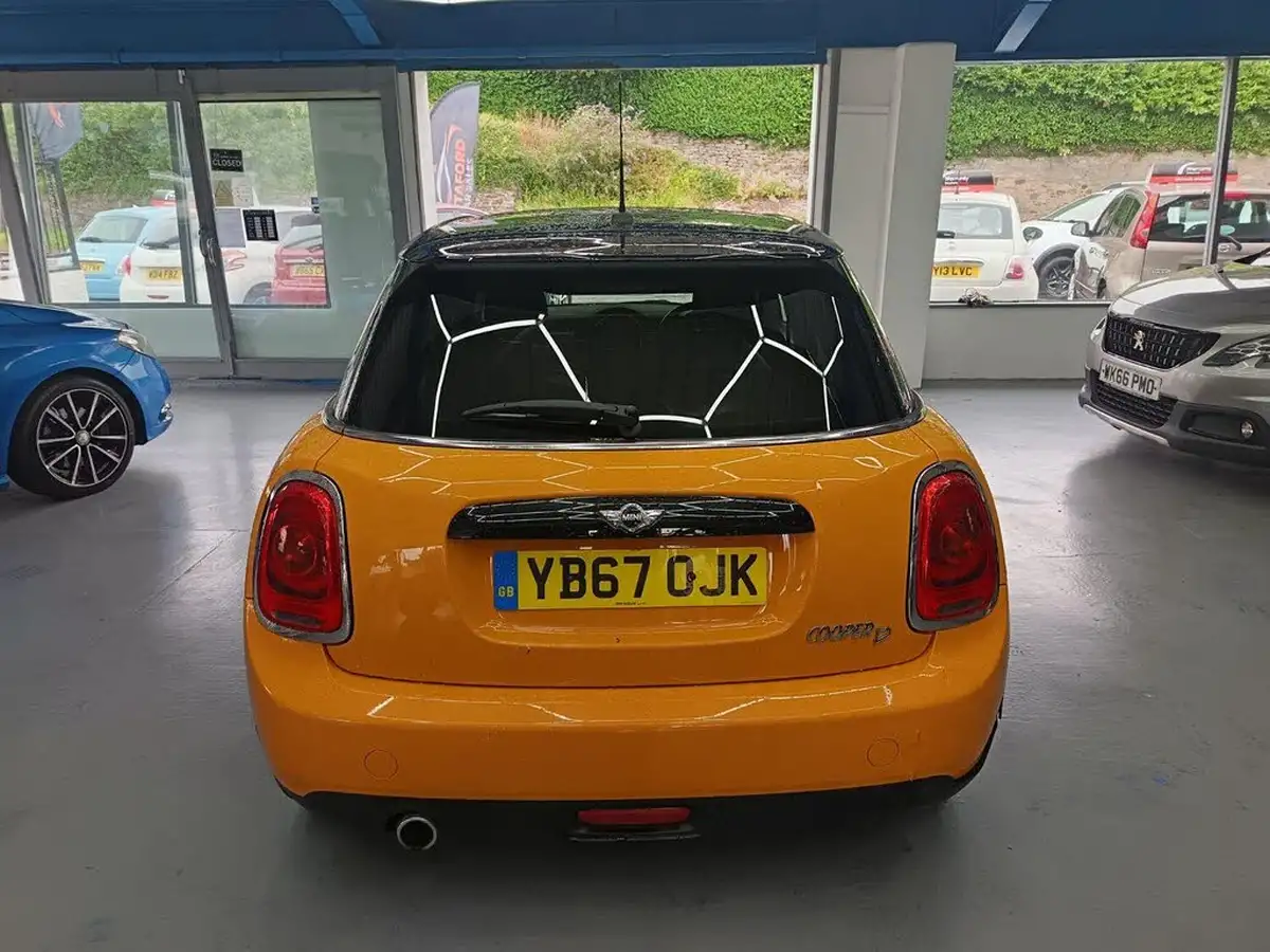 2018-mini-cooper-15td-cooper-d-series-ii-ss-hatchback-5d-big-5