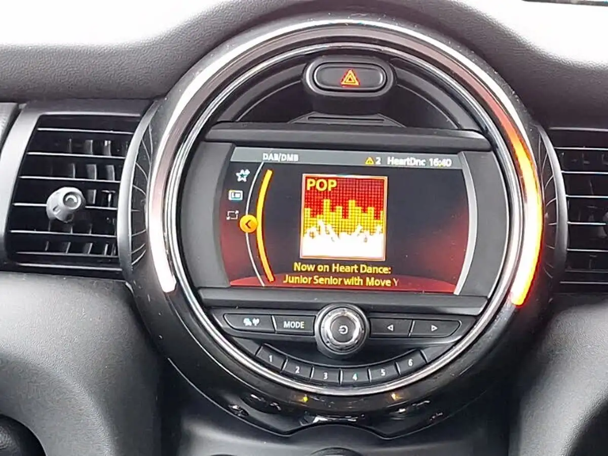 2020-mini-countryman-15-cooper-classic-auto-big-6