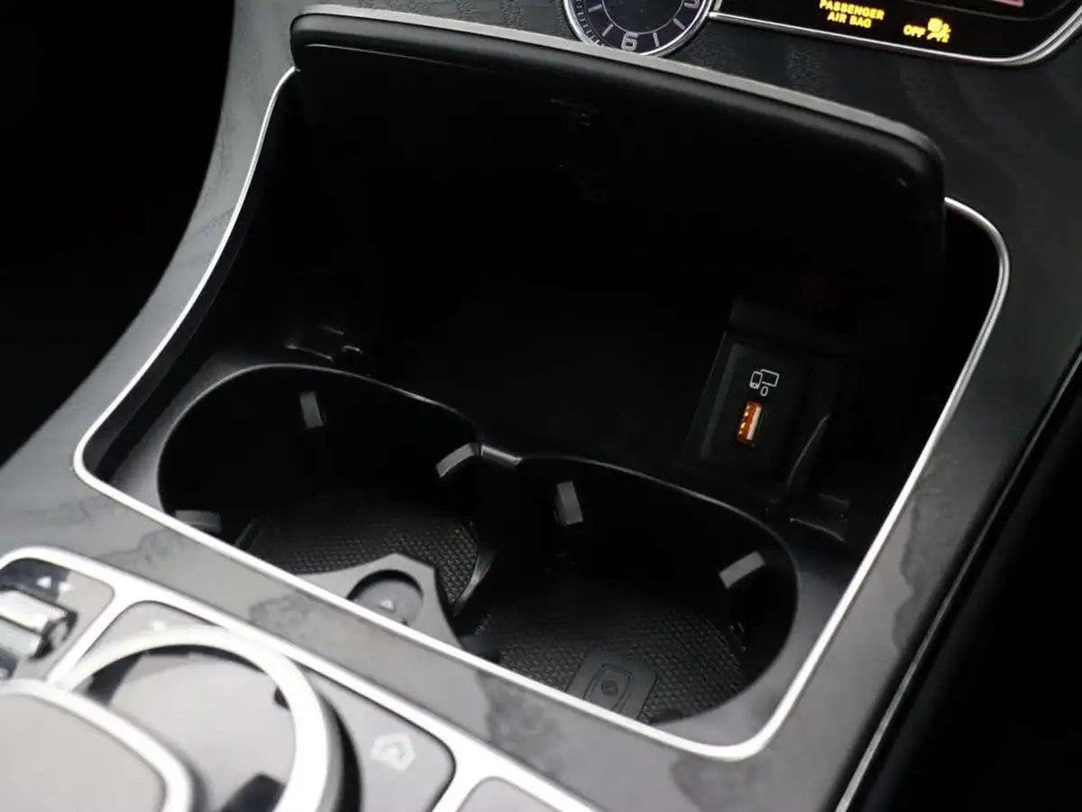 2019-mercedes-benz-c-class-20-c300-amg-line-premium-coupe-2d-big-30