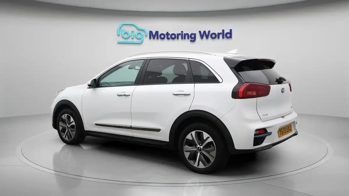 2020-kia-e-niro-ev-4-big-5