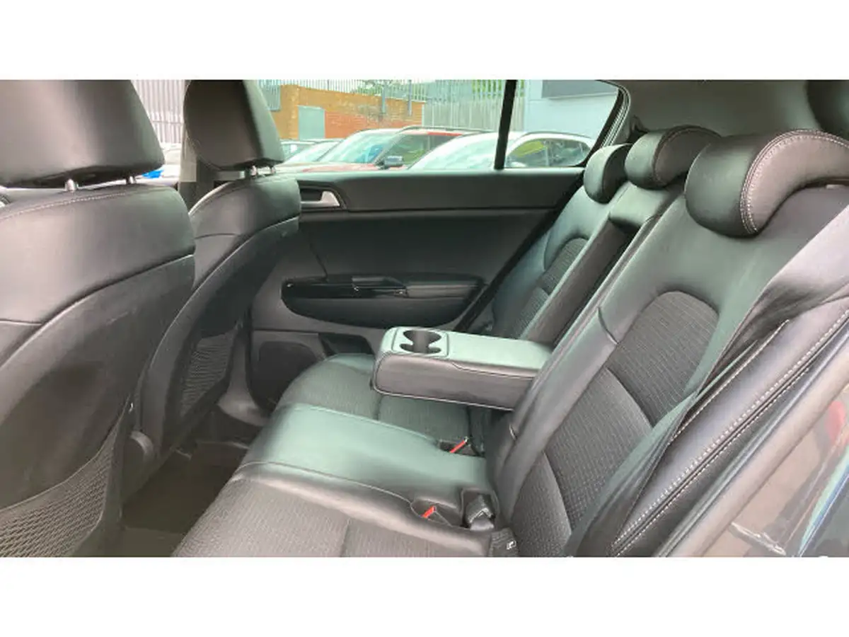 2018-kia-sportage-16-gdi-edition-25-big-15