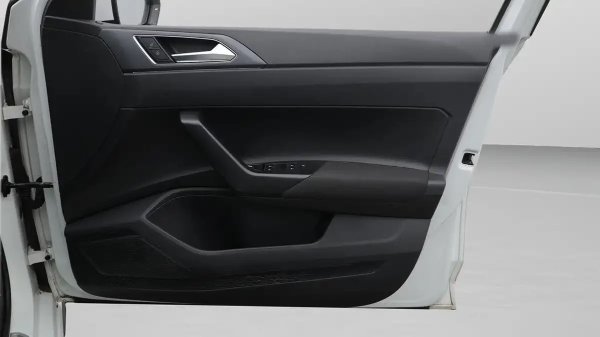 2022-volkswagen-polo-10-tsi-r-line-110ps-dsg-big-15