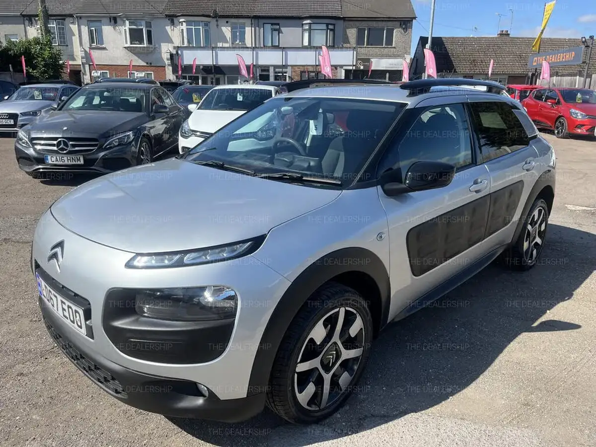 2017-citroen-c4-cactus-12-puretech-flair-82ps-big-11