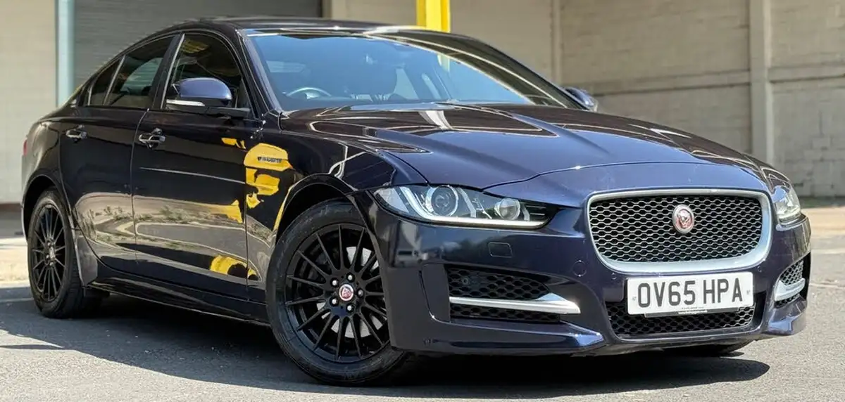 2015-jaguar-xe-20td-r-sport-163ps-auto-big-11