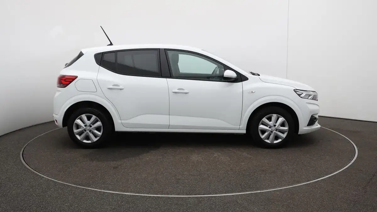 2022-dacia-sandero-10-tce-comfort-90bhp-cvt-big-48