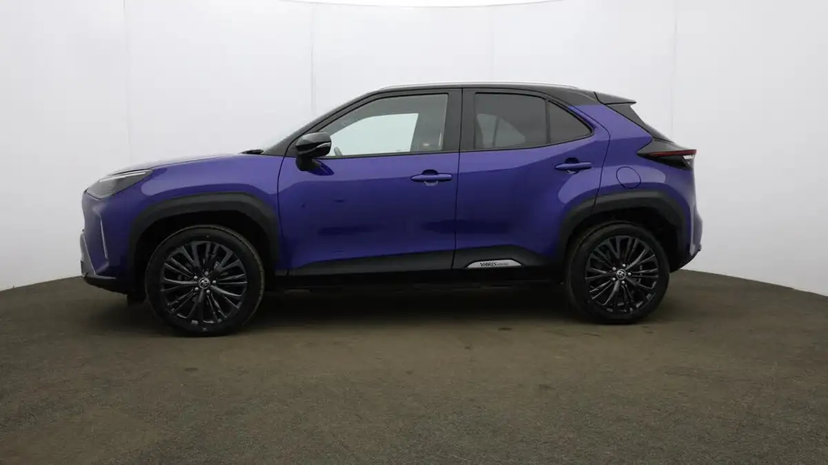 2022-toyota-yaris-cross-15-vvt-i-dynamic-big-70