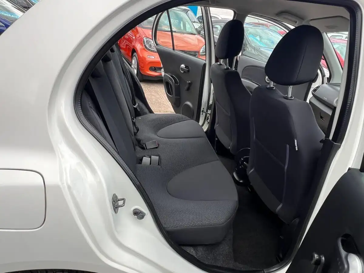 2010-nissan-micra-12-n-tec-5d-big-27