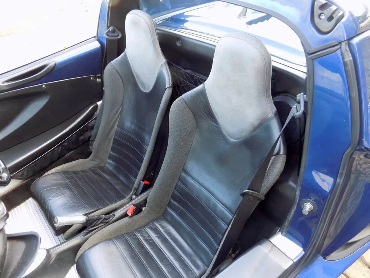 2001-lotus-elise-18-big-19