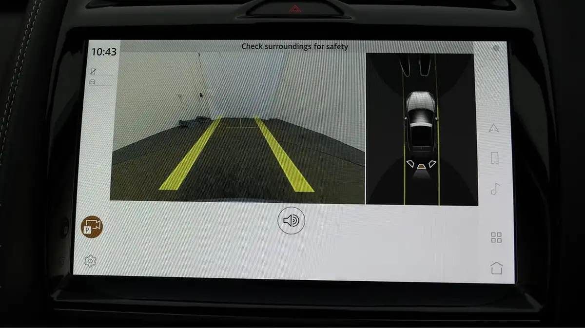 2021-jaguar-e-pace-20-d200-r-dynamic-se-big-26